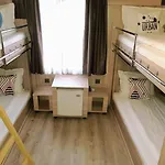 Allur بلوفديف