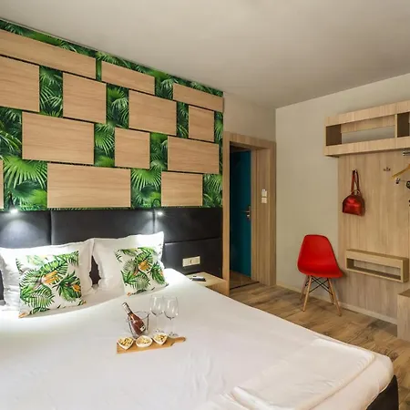 Allur Hotel