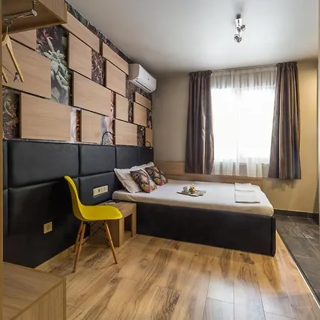 Hotel Allur